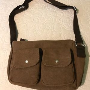 Shoulder bags
